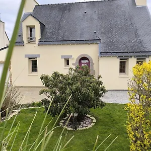 Ty Lavarion Villa